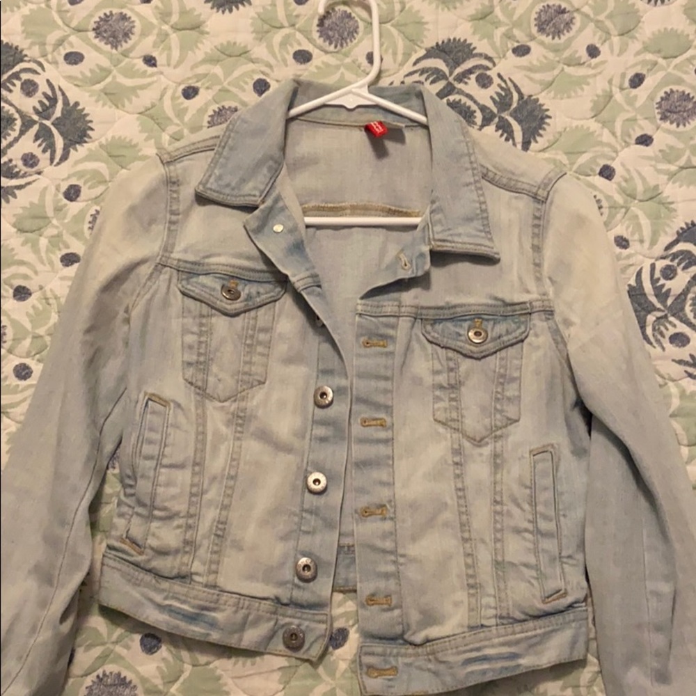 Women’s denim jacket